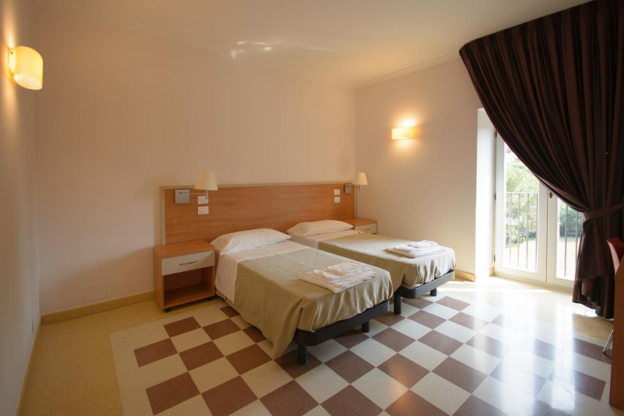 ホテル Domus Stella Maris - Casa Per Ferie アンコーナ エクステリア 写真